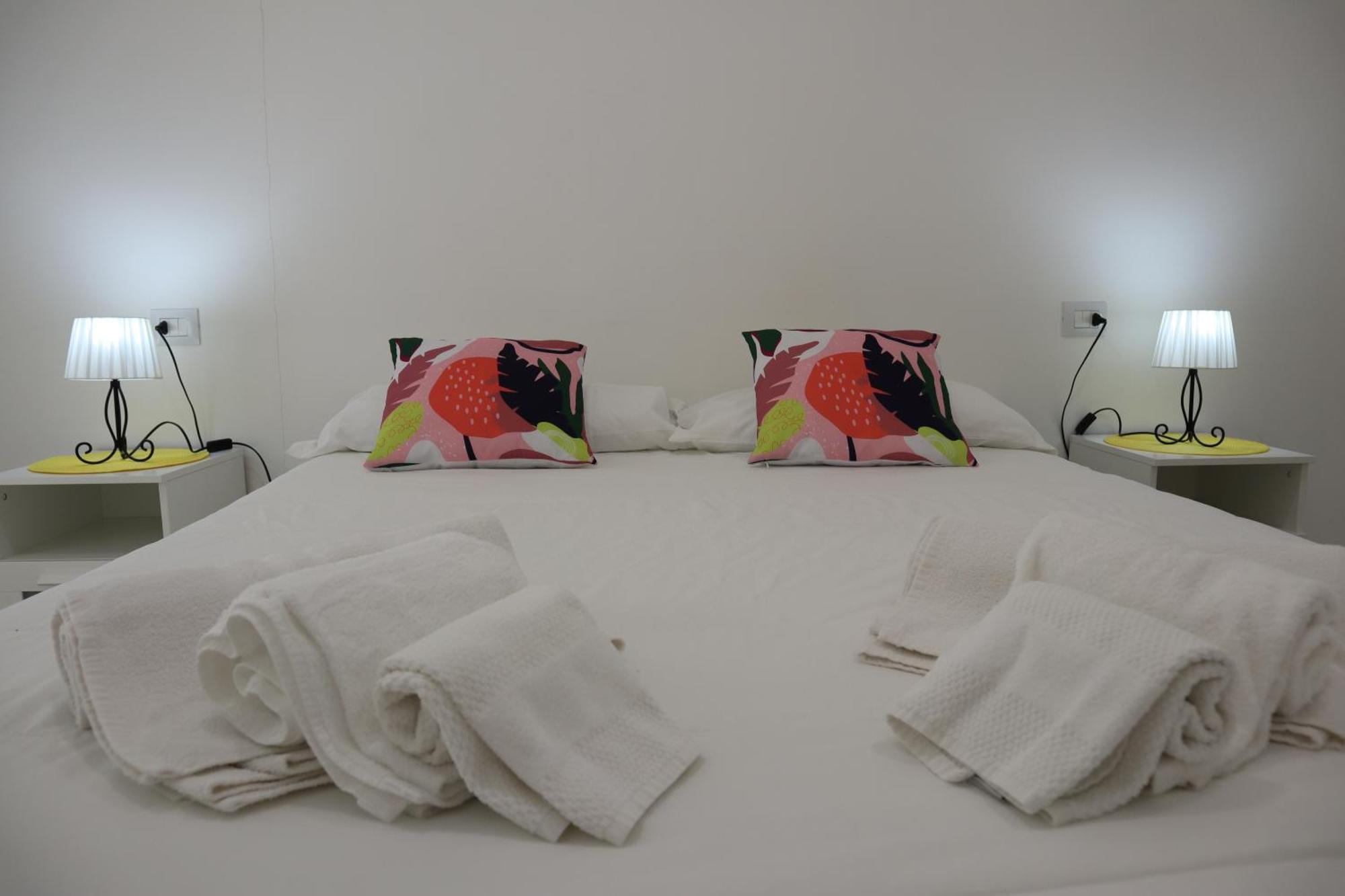 Appartamento Perla Bianca, Con Wifi E Air Con กาลาโกโนเน ภายนอก รูปภาพ