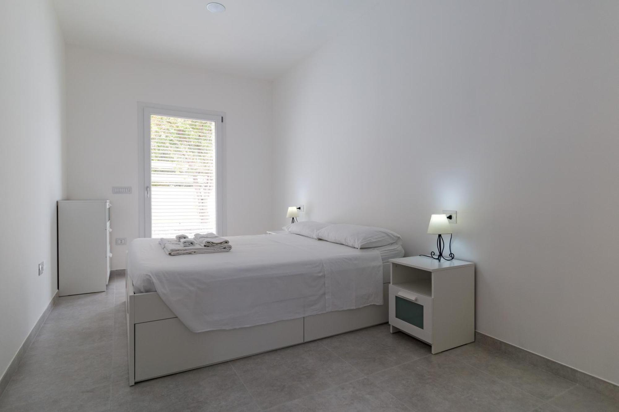 Appartamento Perla Bianca, Con Wifi E Air Con กาลาโกโนเน ภายนอก รูปภาพ