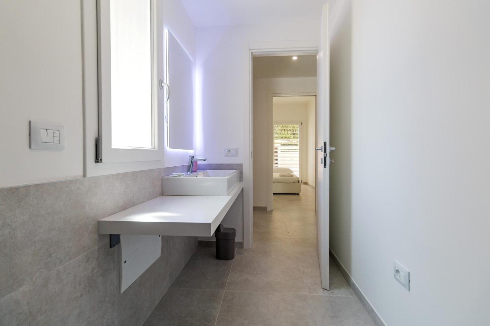 Appartamento Perla Bianca, Con Wifi E Air Con กาลาโกโนเน ภายนอก รูปภาพ